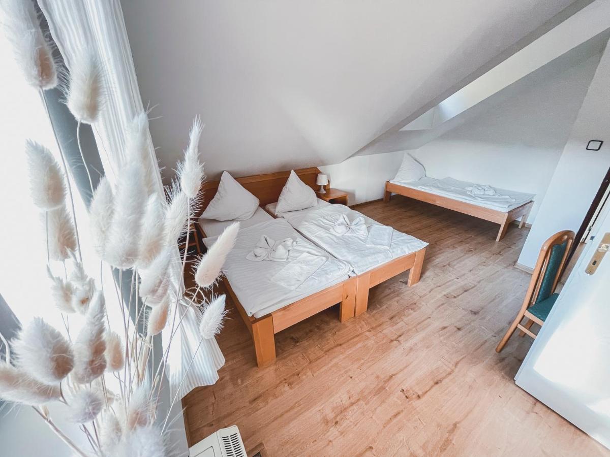 Horsky Hotel Idol Горни-Мисечки Экстерьер фото